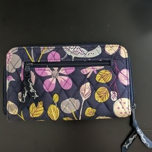 Vera Bradley quilted clutch